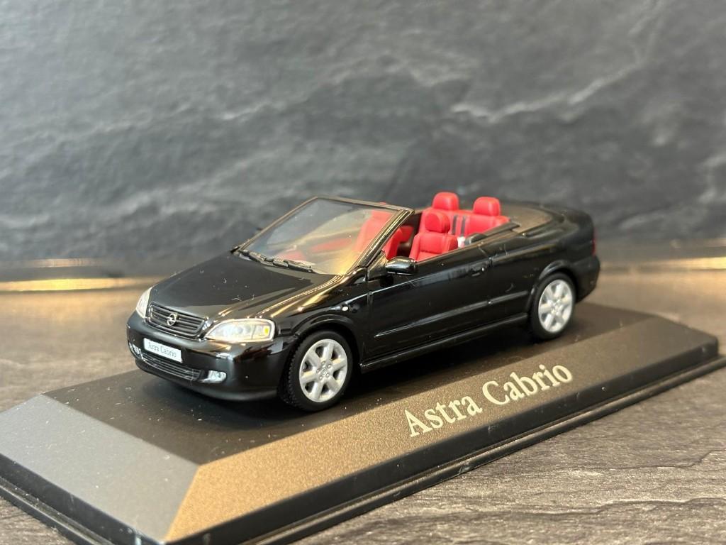 Opel Astra Cabrio | Opel | Mint/Boxed, Hobby en Vrije tijd, Modelauto's | 1:43, Nieuw, Auto, Overige merken, Ophalen of Verzenden