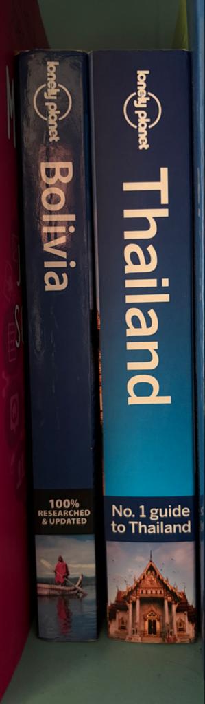 Lonely Planet Reisgids: Thailand & Bolivia, Ophalen of Verzenden, Zo goed als nieuw