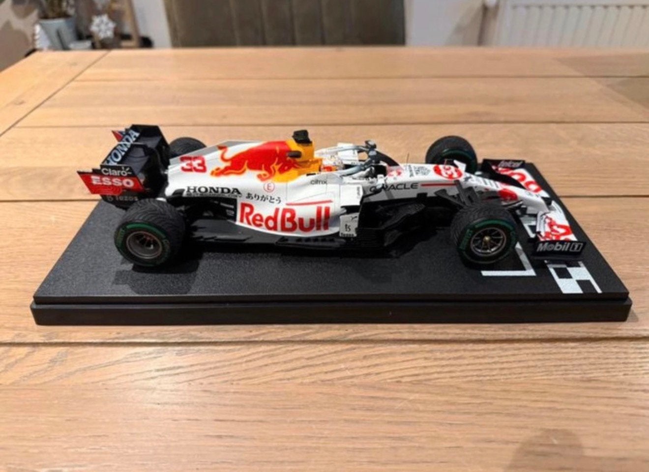 Red Bull RB16B Max Verstappen Turkse GP 2021 Spark 1/18, Ophalen, Zo goed als nieuw, Formule 1