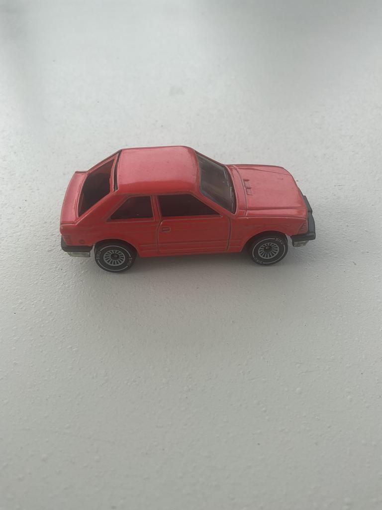 Siku Ford Escort GL, Ophalen, Zo goed als nieuw, Auto, SIKU