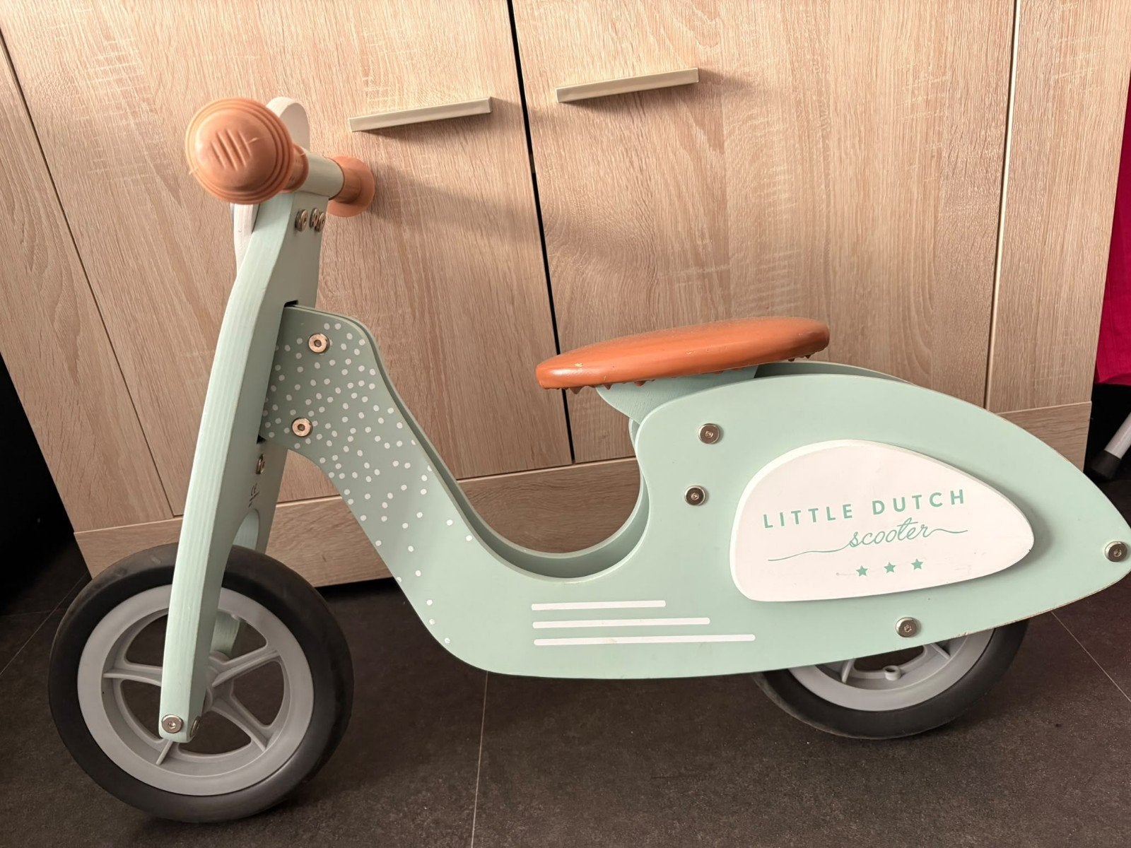 Little Dutch Houten Loopscooter Mintgroen, Ophalen, Zo goed als nieuw, Loopfiets