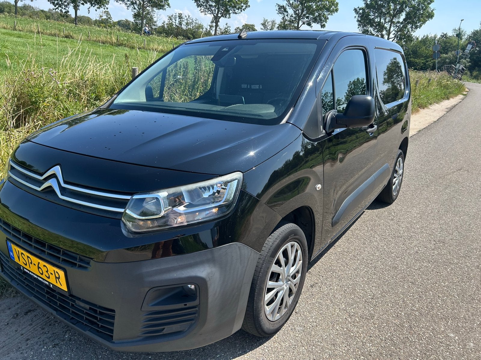Citroën Berlingo Van GB 1.5 Bluehdi 130pk S&S Eat8 L1, Auto's, Bestelauto's, 4 cilinders, Citroën, Zwart, Diesel