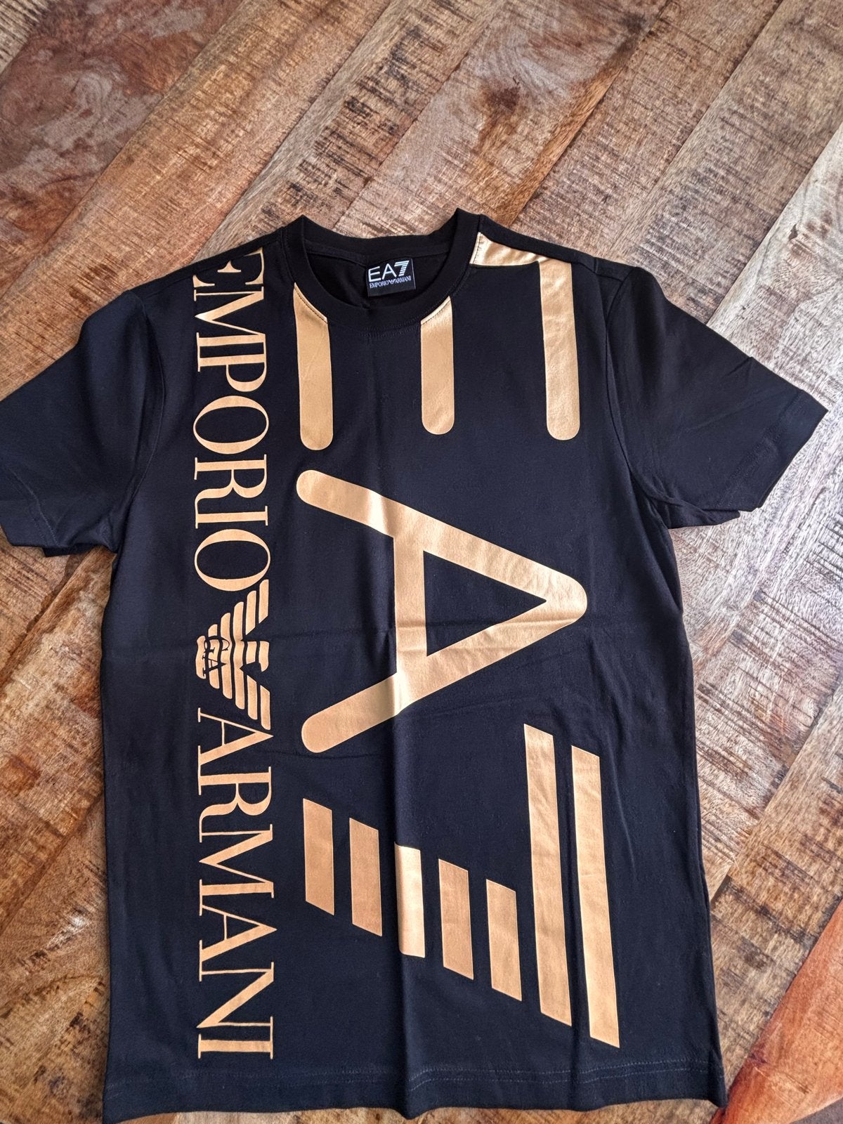 EA7 Emporio Armani T-shirt Size S, Ophalen of Verzenden, Zo goed als nieuw, Maat 46 (S) of kleiner, Zwart