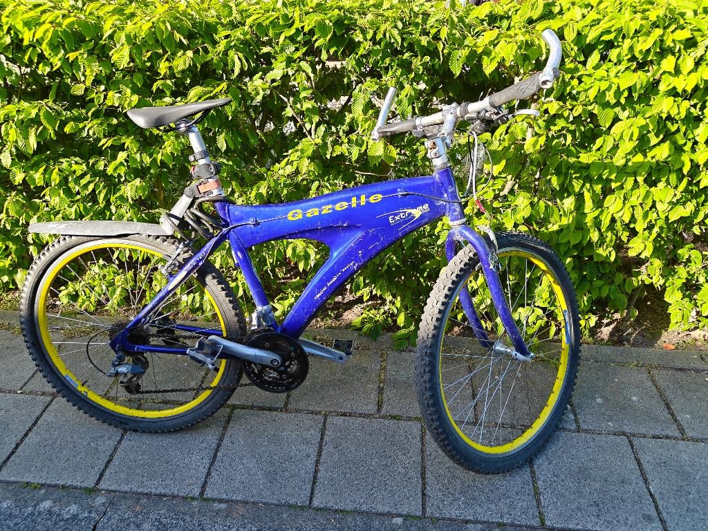 Retro Paarse Gazelle extreme, Ophalen, Gebruikt, Hardtail, Velgrem
