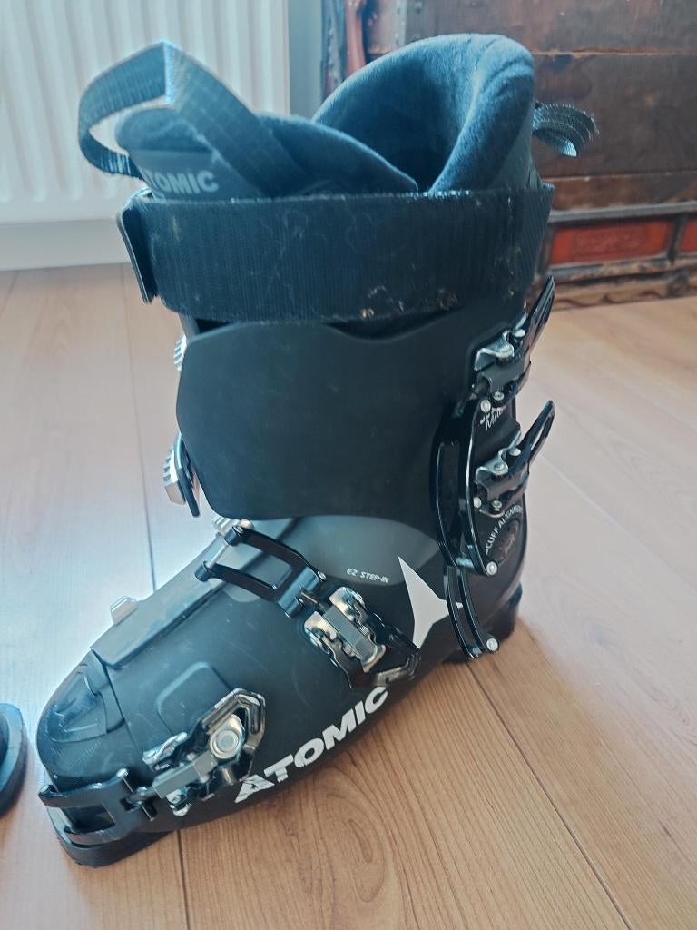 Atomic Hawx Magna 80 skischoenen maat 27 / 27.5 (wijd model), 160 tot 180 cm, Schoenen, Ophalen of Verzenden, Zo goed als nieuw