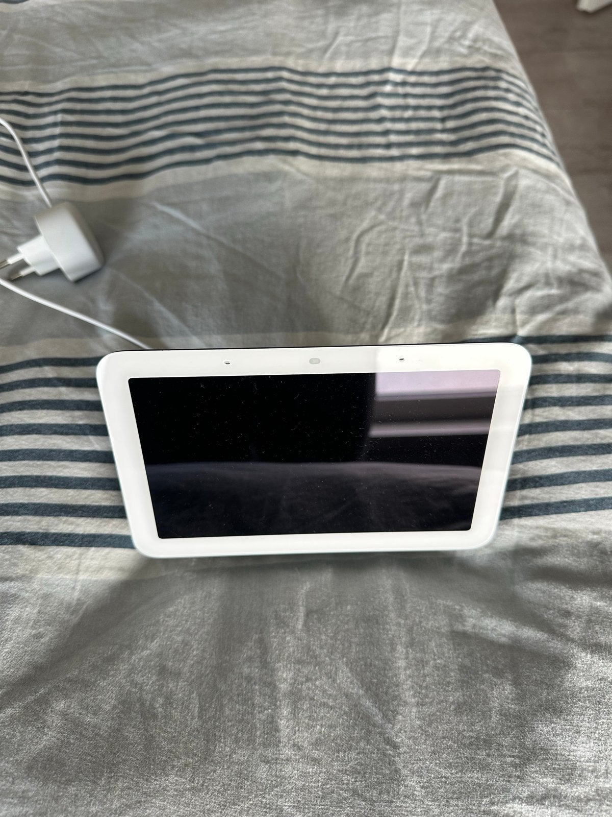 Google Nest Hub (1e generatie) - Smart Display, Ophalen of Verzenden, Zo goed als nieuw, Wi-Fi, 7 inch of minder