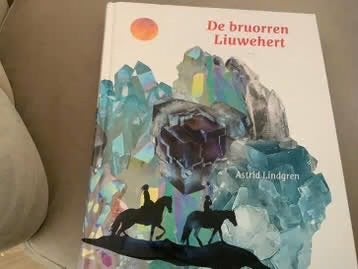 De bruorren Liuwehert - Astrid Lindgren (Friese uitgave), Boeken, Ophalen of Verzenden, Zo goed als nieuw, Astrid Lindgren