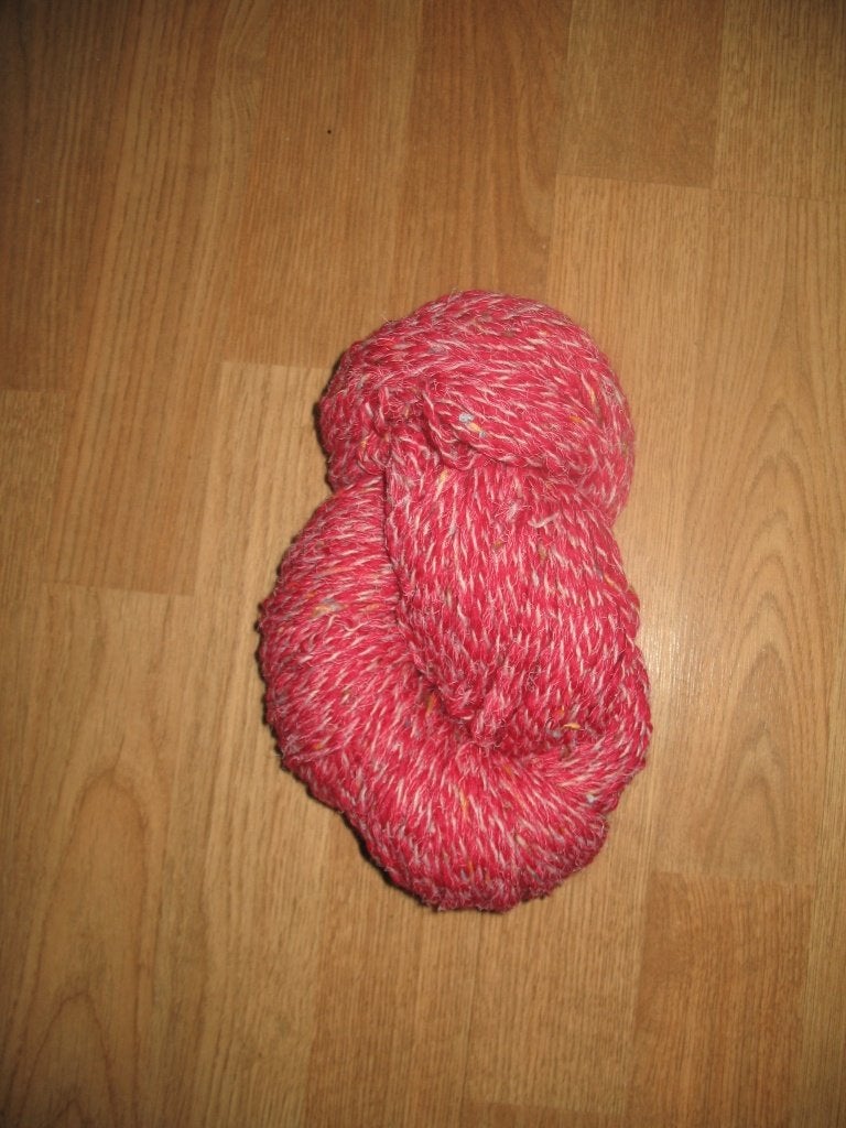 Breien en Haken Breiwol Roze/Wit met Gekleurde Dotjes 9 x, Hobby en Vrije tijd, Breien en Haken, Ophalen, Nieuw, Breien of Haken