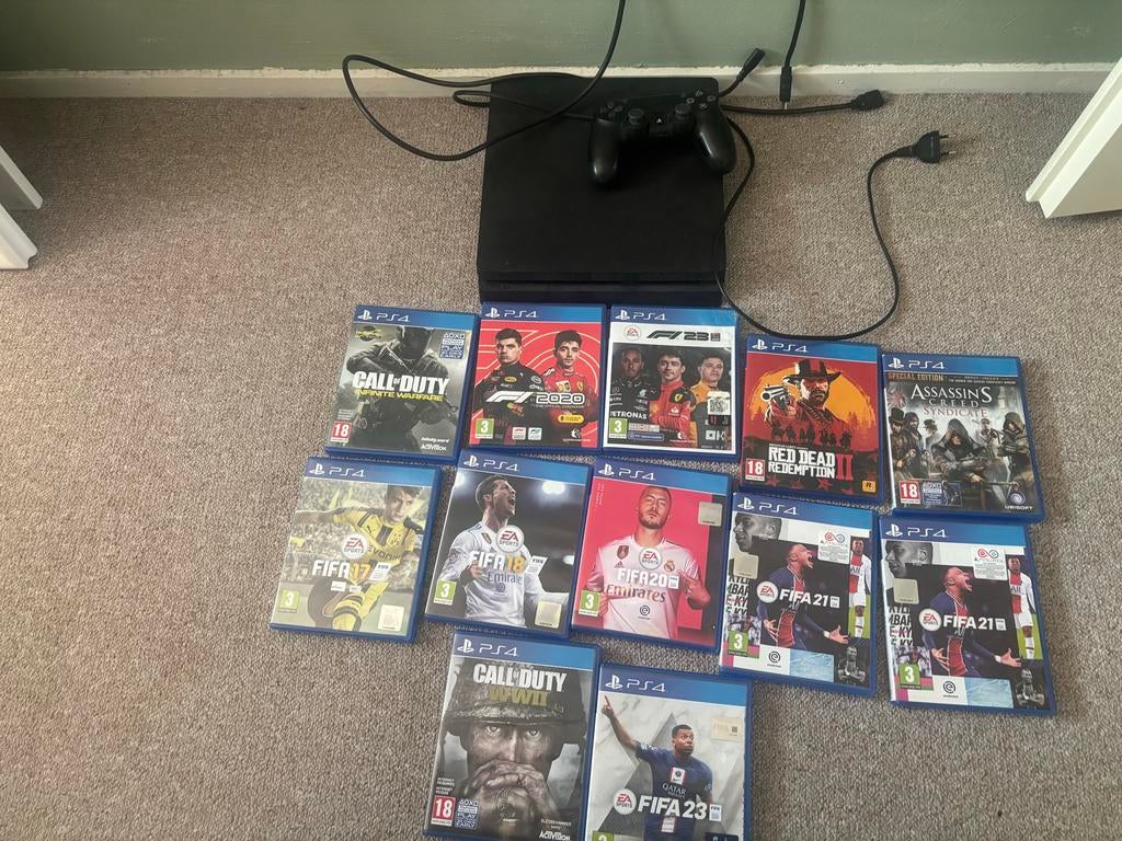 PlayStation 4 Slim met 11 games en controller, Spelcomputers en Games, Ophalen, Zo goed als nieuw, Met 1 controller, Slim