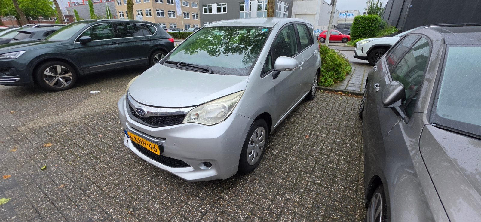 Subaru Trezia 1.3 Vvt-i 73KW 2013 Grijs, Voorwielaandrijving, 40 €/maand, Parkeersensor, Handgeschakeld