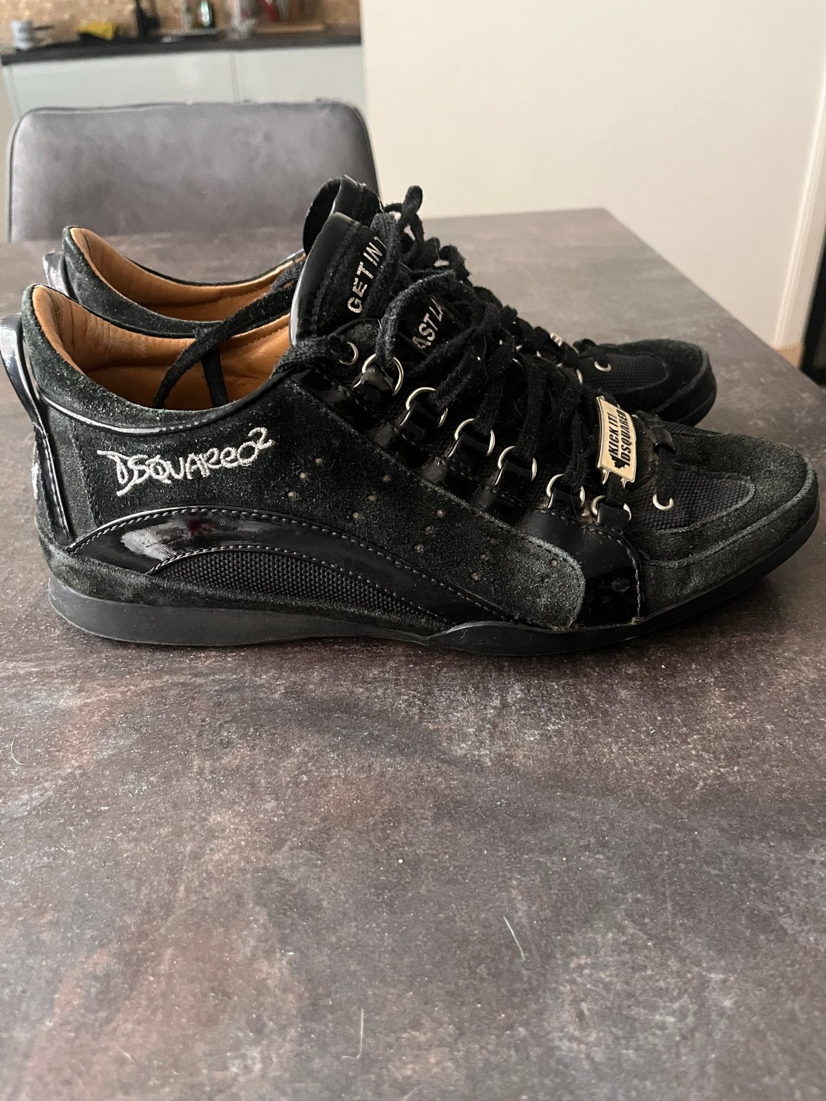 Dsquared2 Sneakers Zwart - Maat 41, Kleding | Heren, Schoenen, Zwart, Ophalen of Verzenden, Sneakers of Gympen, Gedragen