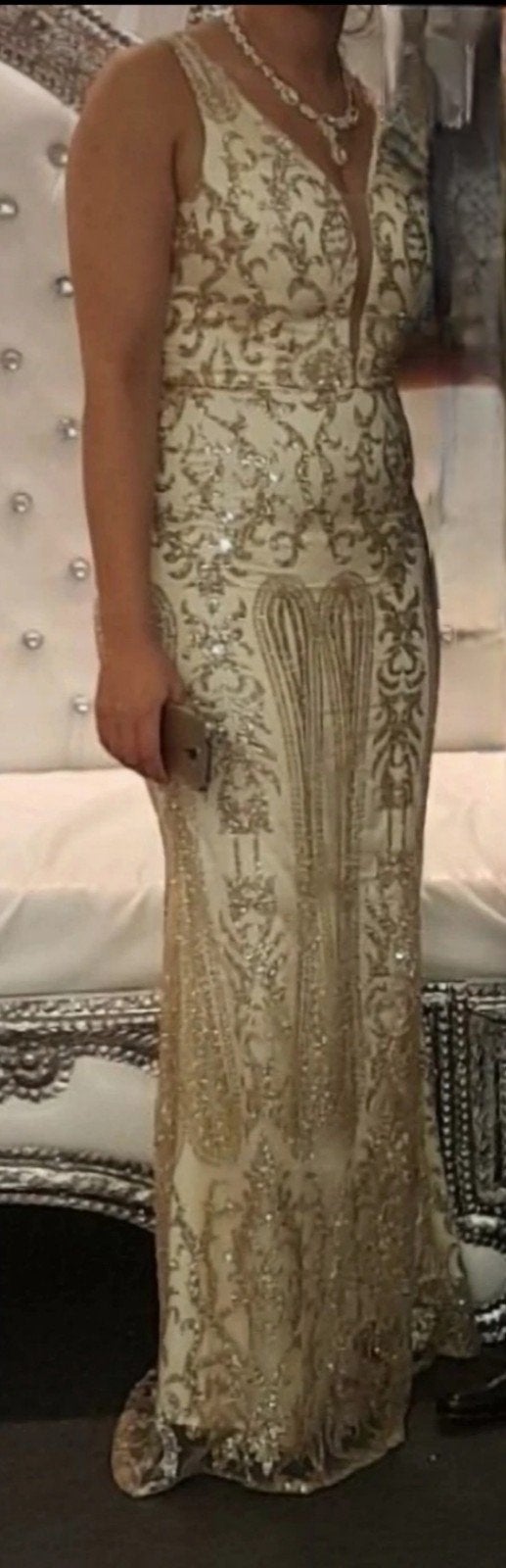 Crèmekleurige avondjurk met gouden pailletten, Kleding | Dames, Gelegenheidskleding, Galajurk, Beige, Ophalen of Verzenden, Zo goed als nieuw