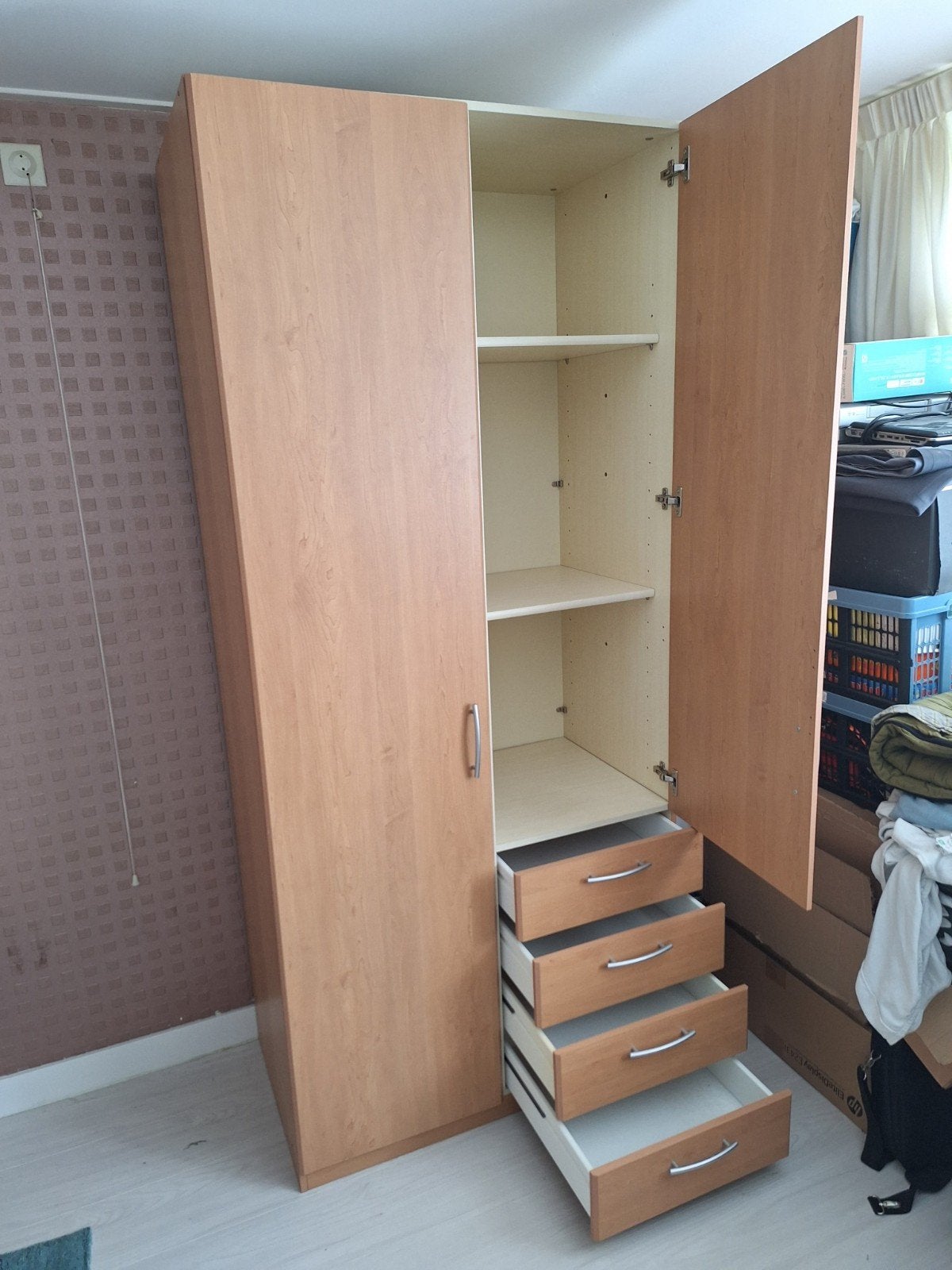 Kledingkast met planken, lades en hangruimte, Ophalen, Met lade(s), Gebruikt, 100 tot 150 cm