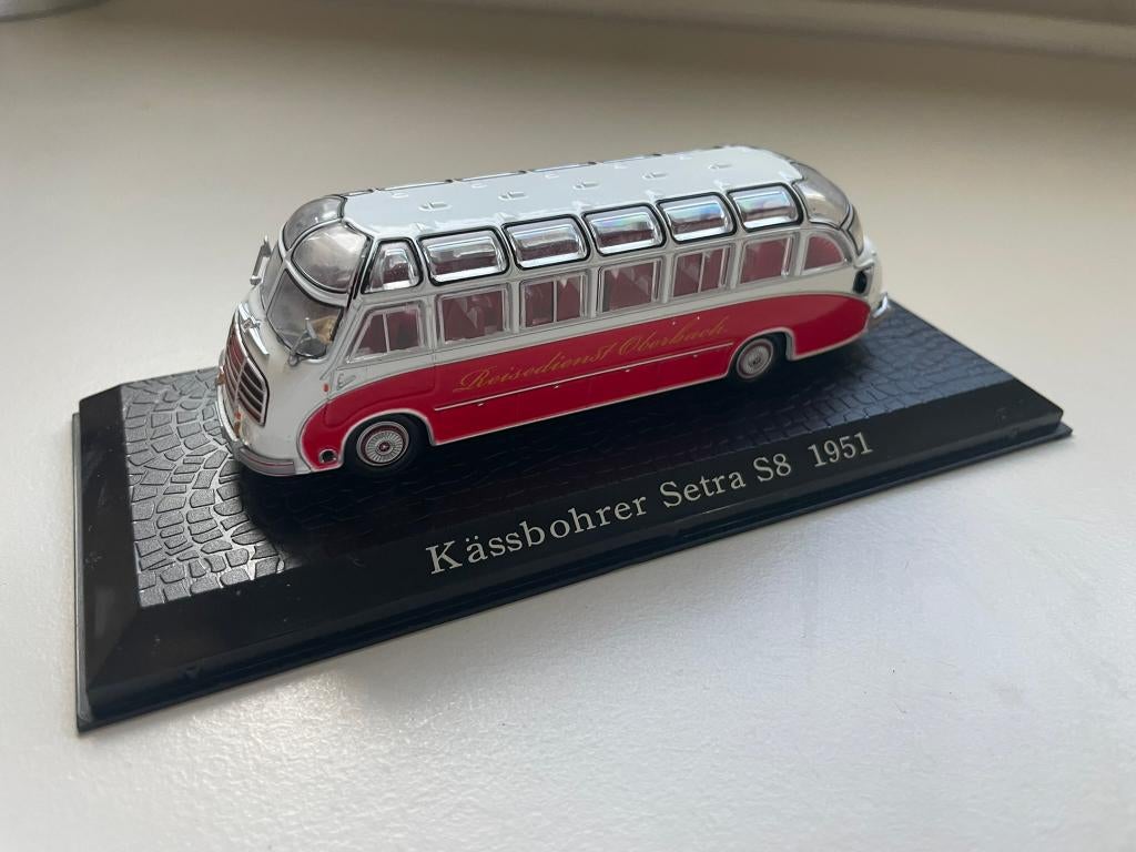 Kässbohrer Setra S8 1951 – Atlas 1:72 schaalmodel bus, Ophalen of Verzenden, Gebruikt, Bus of Vrachtwagen, Overige merken