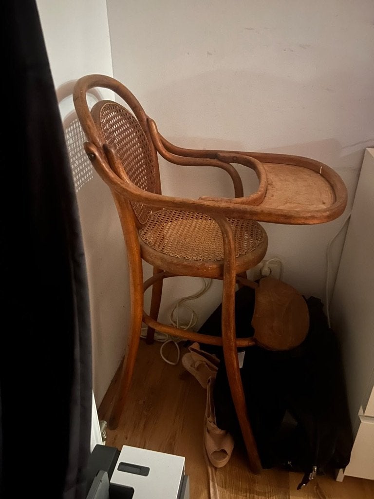 Antieke Thonet kinderstoel met rieten zitting, Antiek en Kunst, Ophalen of Verzenden