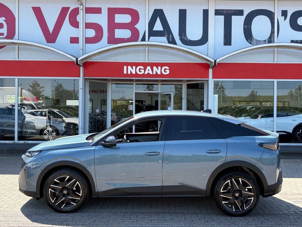 Peugeot 3008 1.2 HYBRID 145 AUT. ALLURE NW-MODEL LED NAVI CA, Auto's, Automaat, 136 pk, Gebruikt, Huisgarantie