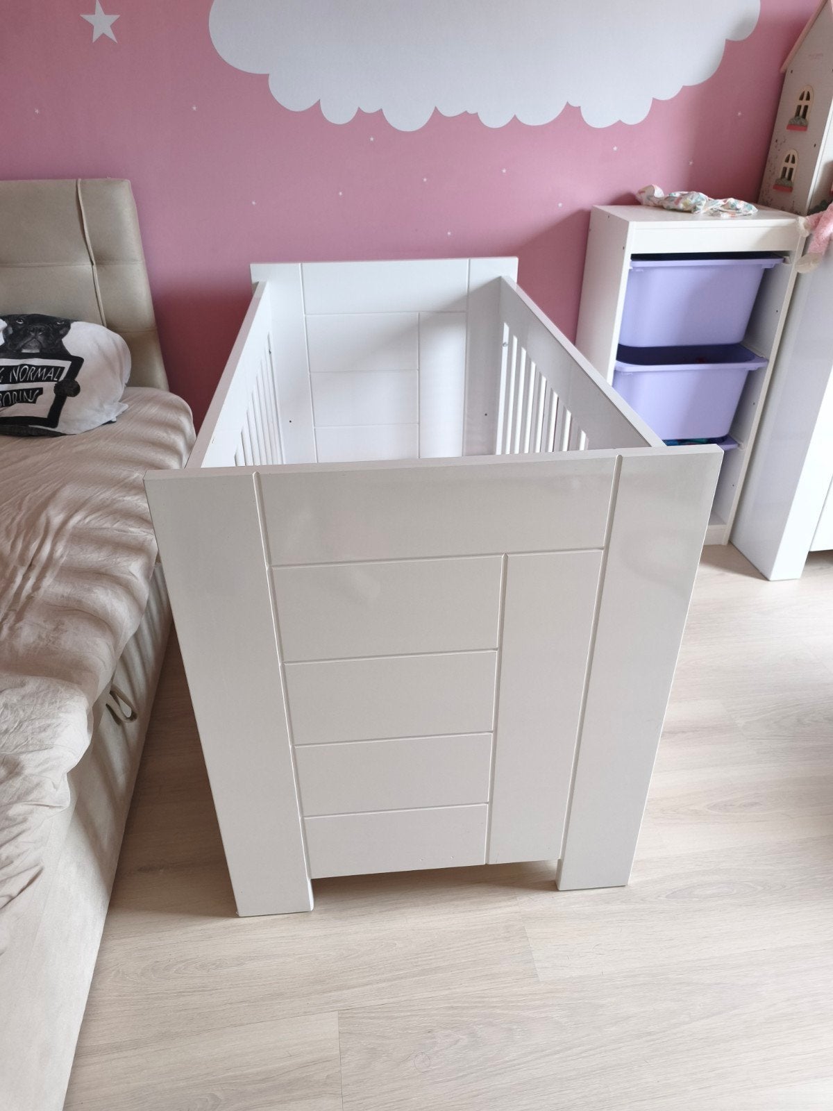 Bopita wit ledikant. Incl aero sleep matras, Ophalen, Zo goed als nieuw, Jongetje of Meisje
