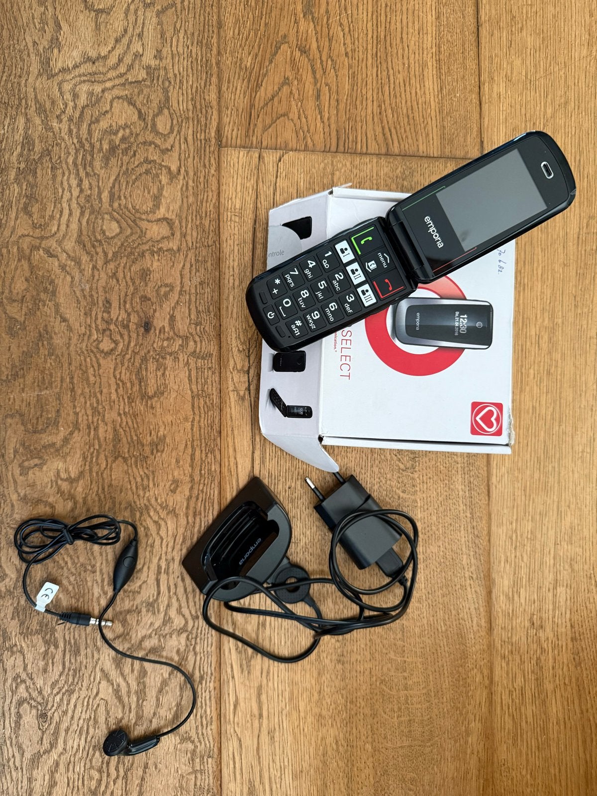 Emporia SELECT Klaptelefoon - Zo goed als nieuw, Inklapmodel, Ophalen of Verzenden, Zonder simlock, Zonder abonnement