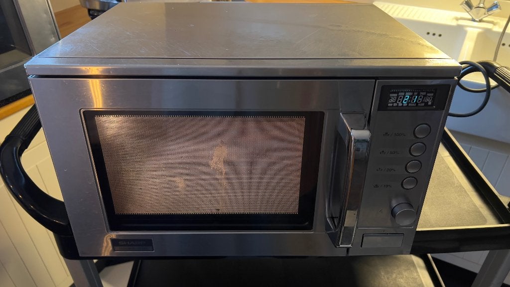 Sharp R-25AM 2100W horeca magnetron, Ophalen, Gebruikt, Magnetron, Oven