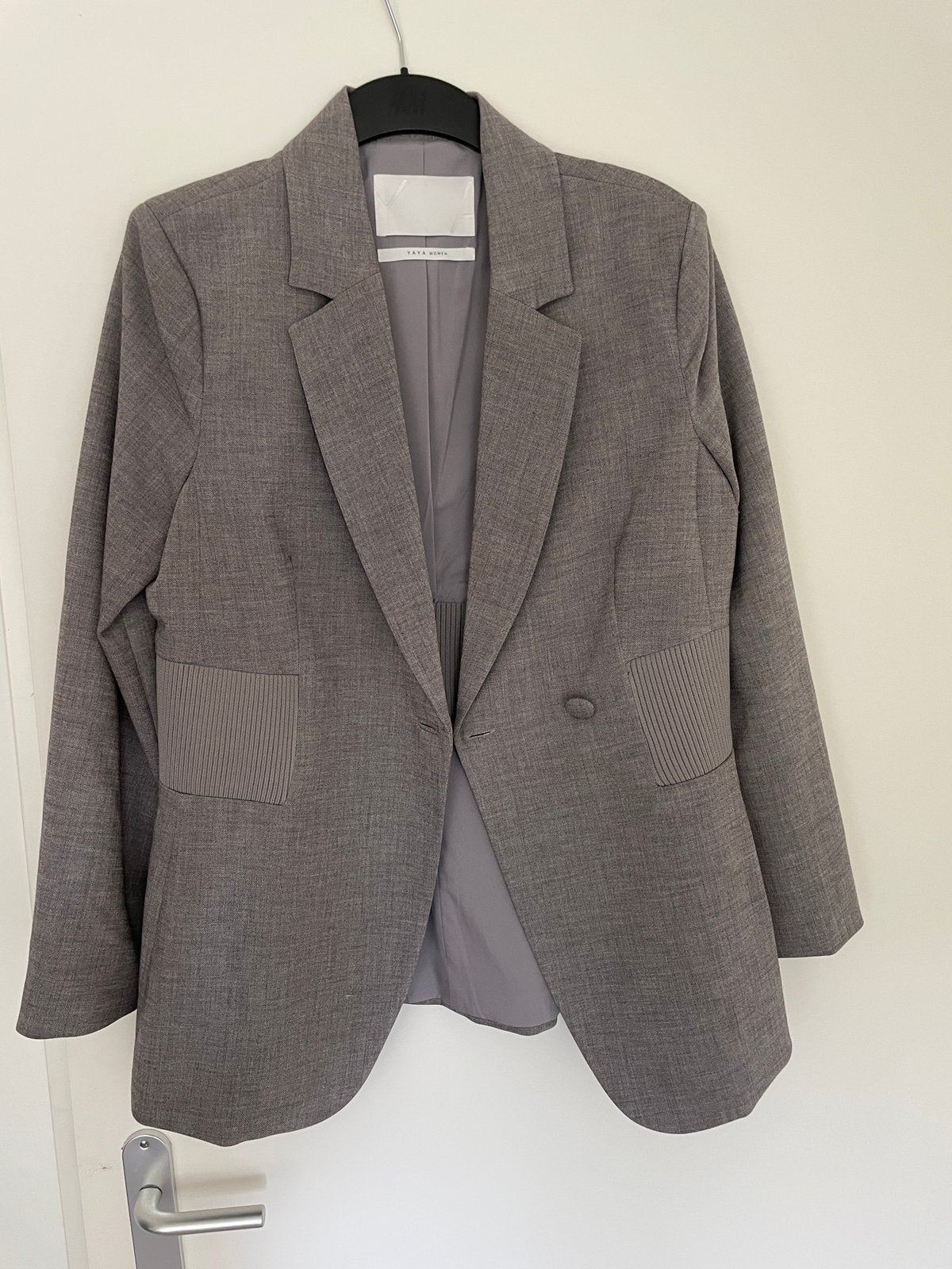 Nieuw zonder prijsk jasje van Yaya mulch Brown melange 38, Maat 38/40 (M), Bruin, Nieuw, Ophalen of Verzenden
