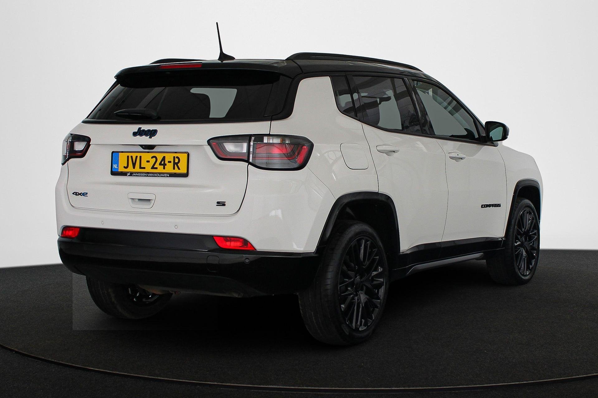 Jeep Compass 4xe 240 Plug-in Hybrid Electric S Leder Stuur-S, Automaat, 4 cilinders, Automatische klimaatregeling, Wit