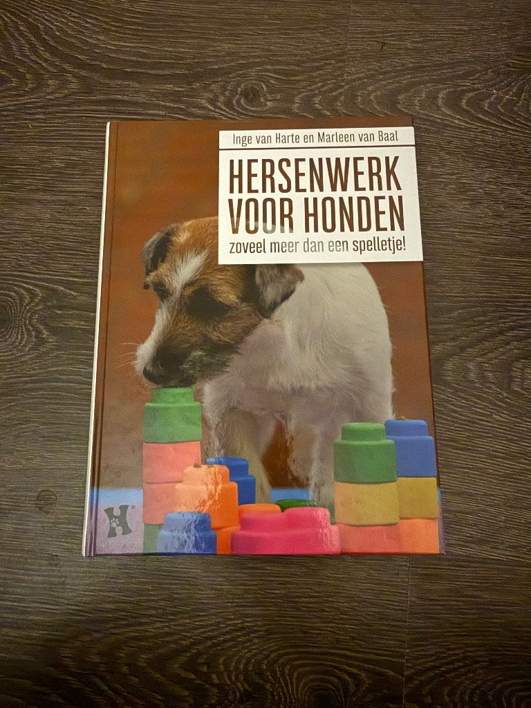 Boek: hersenwerk voor honden, Ophalen of Verzenden, Nieuw, Overig speelgoed, Overige merken