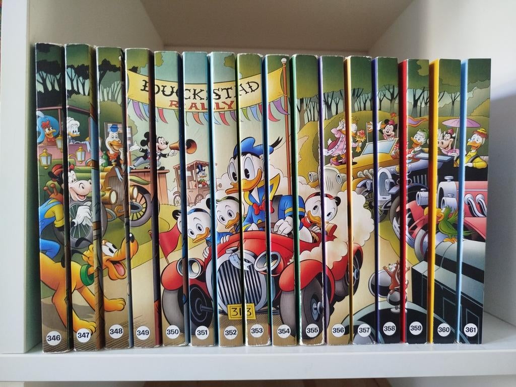 Complete jaargang 2024 Donald Duck pockets 16-delig, Complete serie of reeks, Europa, Ophalen of Verzenden, Zo goed als nieuw