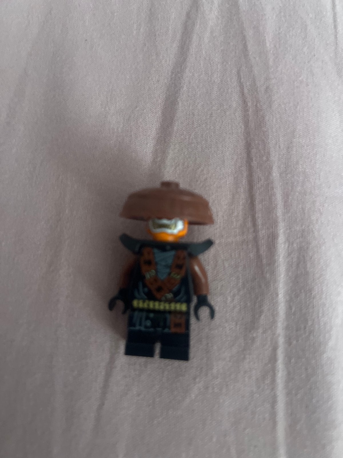 Lego Ninjago Minifiguur met hoedje, Ophalen of Verzenden, Zo goed als nieuw, Overige merken