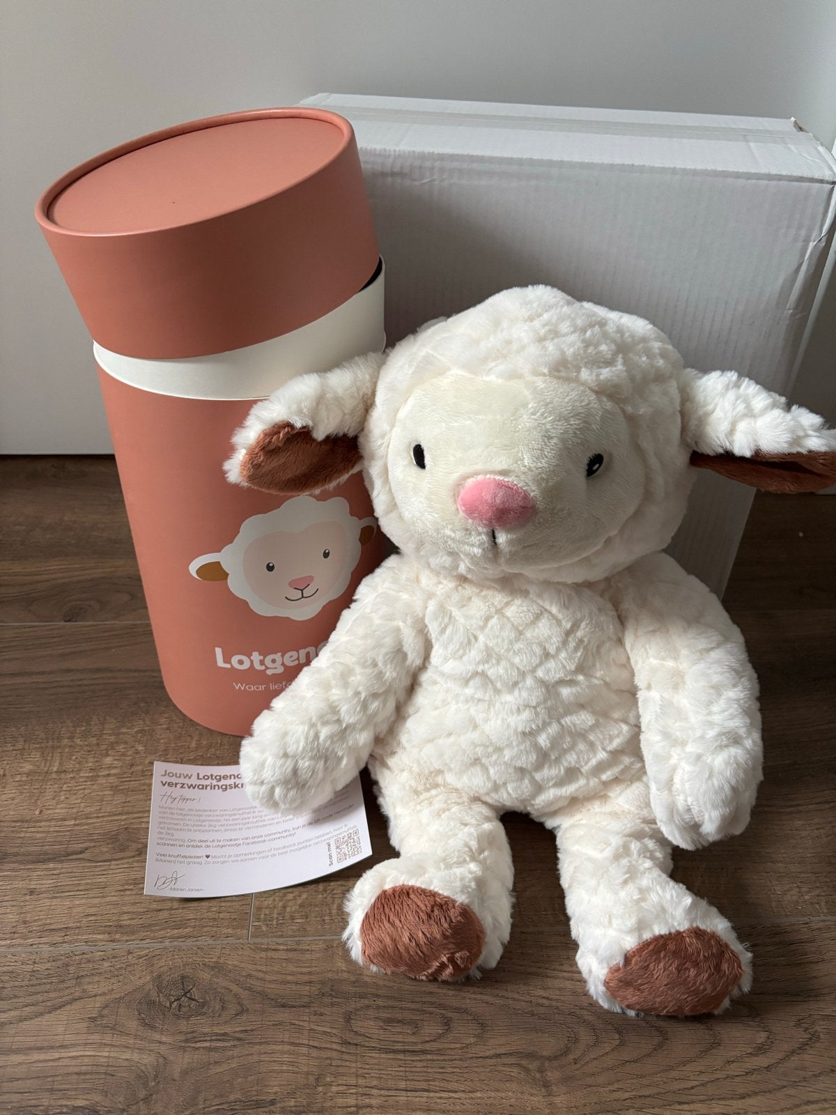 Lotgenootje knuffel schaap 2KG - nieuw!, Met doos, Overige merken, Overige karakters, Overige typen