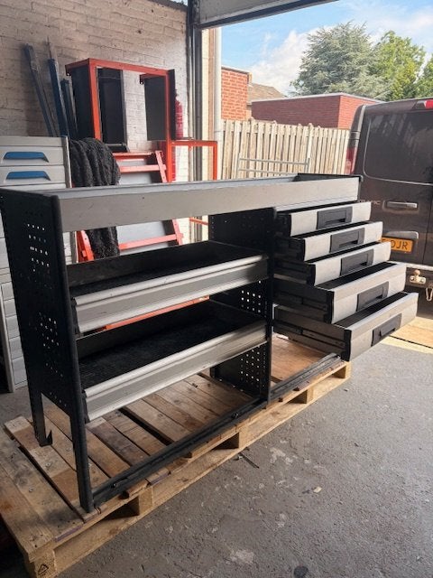 BOTT (2564) L178 B42 H112 €599, Ophalen, Zo goed als nieuw, Info@laaiin.nl, Laaiin