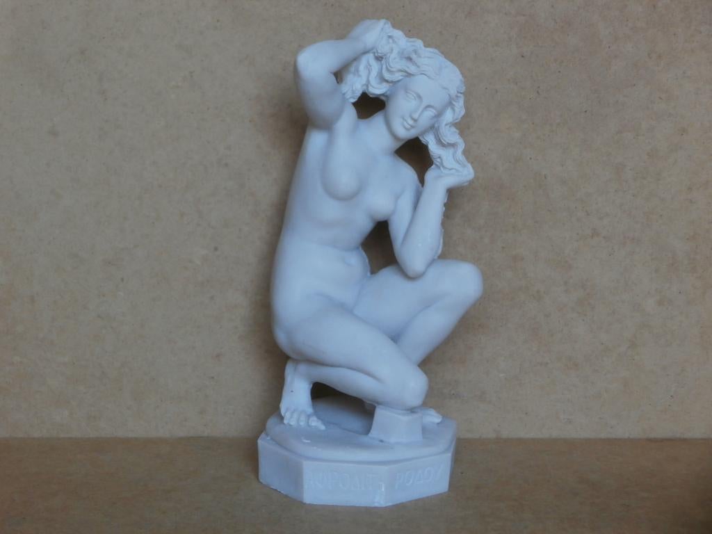 Griekse godin Aphrodite Venus of Rhodos naakte beeldje vrouw, Antiek en Kunst, Kunst | Beelden en Houtsnijwerken, Art nouveau