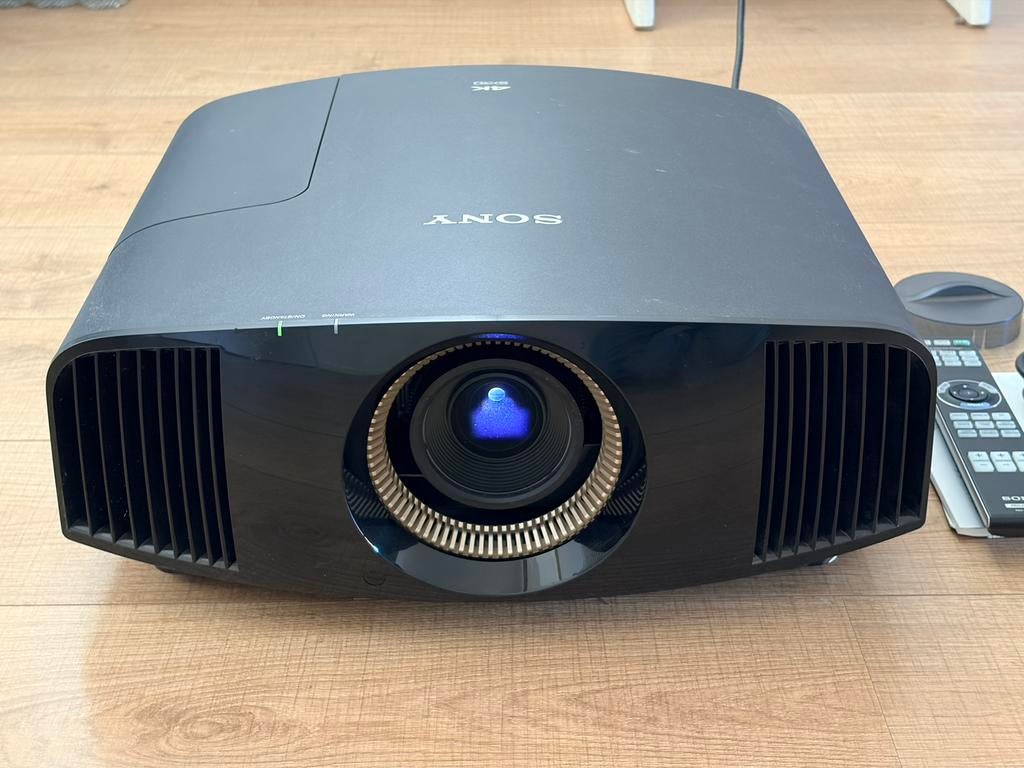 Sony VPL-VW300ES | 4K Home Cinema beamer | SXRD | 1500 lumen, Gebruikt, LCOS, Ophalen of Verzenden, Ultra HD (4K)