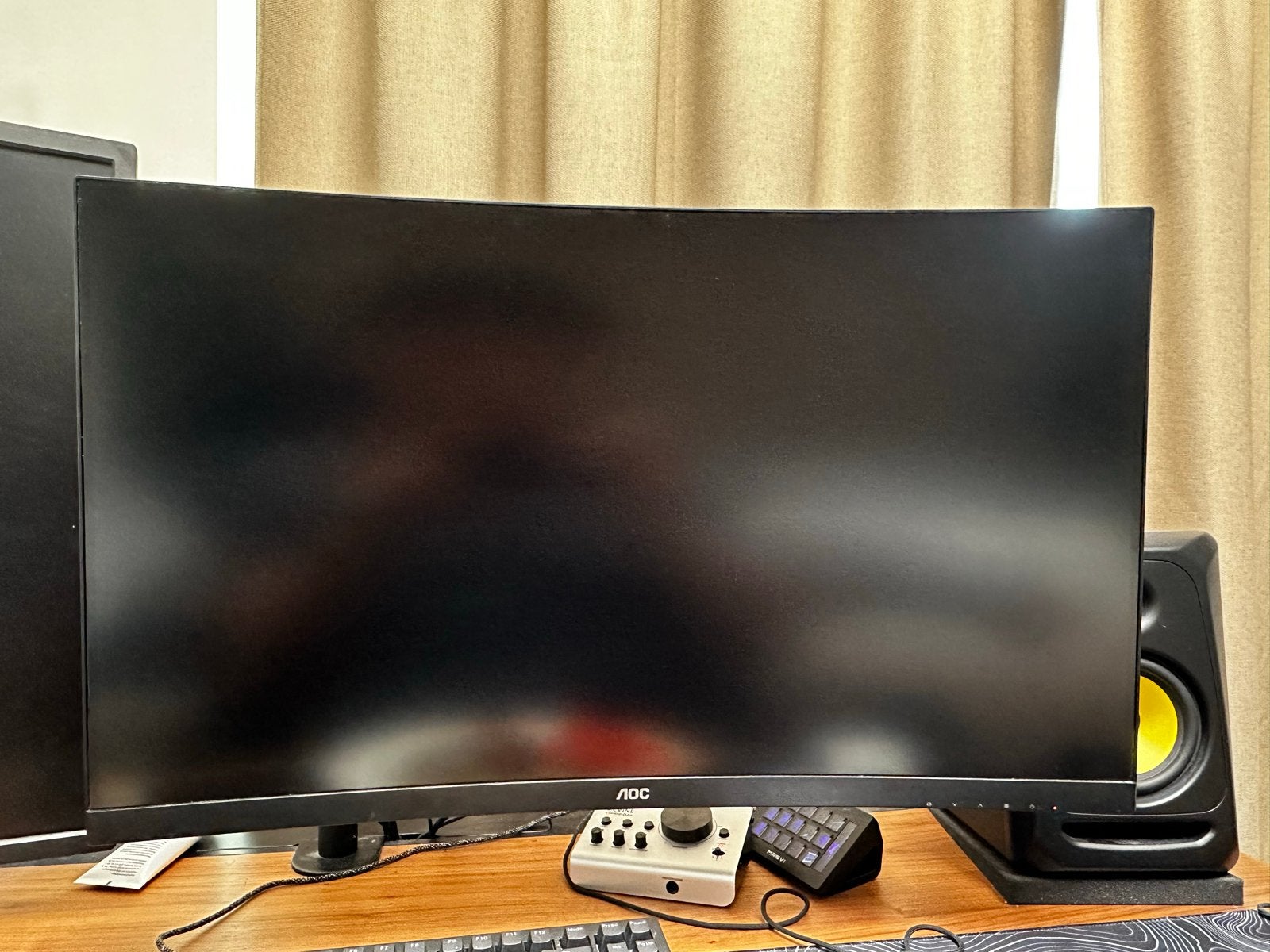 AOC CQ32G4VE 34 inch Curved Gaming Monitor 180Hz 0.3ms