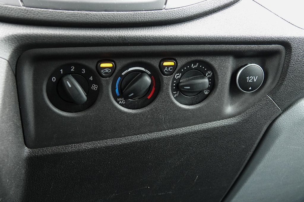 Foto 10 van Ford Transit | 170Pk | Dubbele Cabine | Achteruitrijcamera