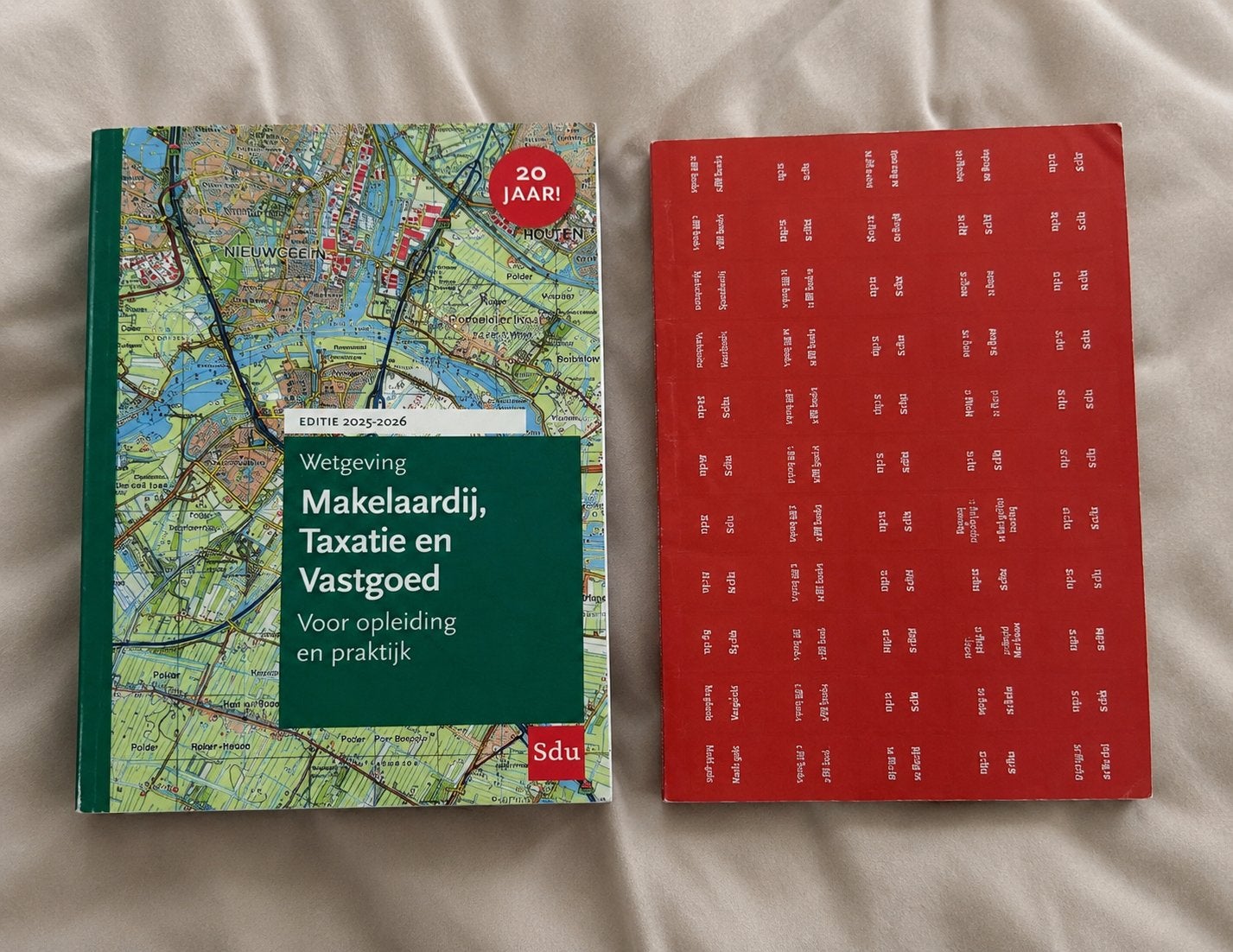 Wetgeving Makelaardij, Taxatie en Vastgoed 2025-2026, Ophalen of Verzenden, Gamma, Zo goed als nieuw, HBO