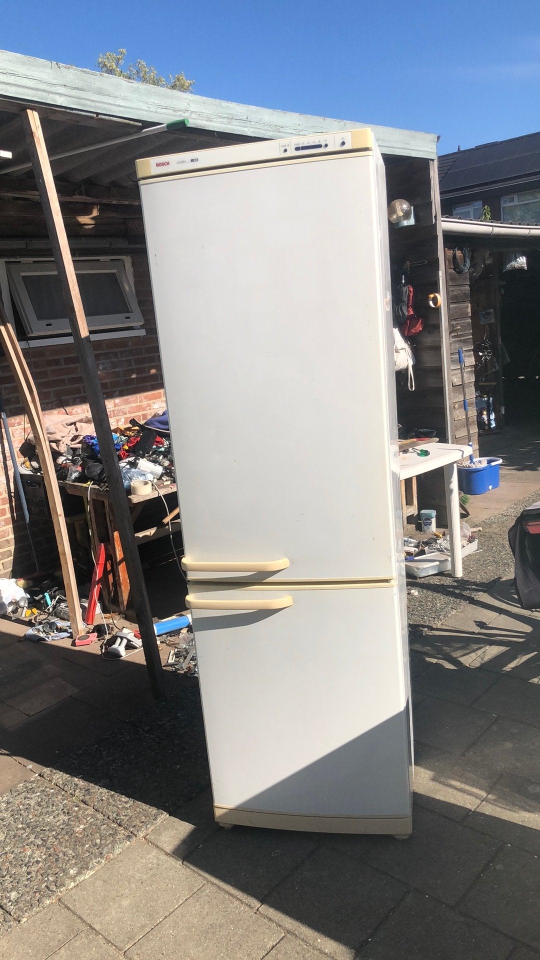 Te koop goed werkende twee deur koelkastje (BOSCH), Zonder vriesvak, Minder dan 85 cm, Ophalen of Verzenden, Minder dan 75 liter