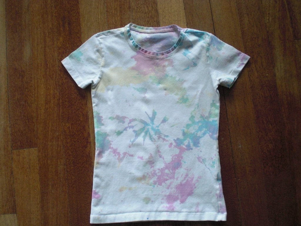 Leuk Batik shirtje. Maat 122, Ophalen of Verzenden, Gebruikt, Meisje, Shirt of Longsleeve