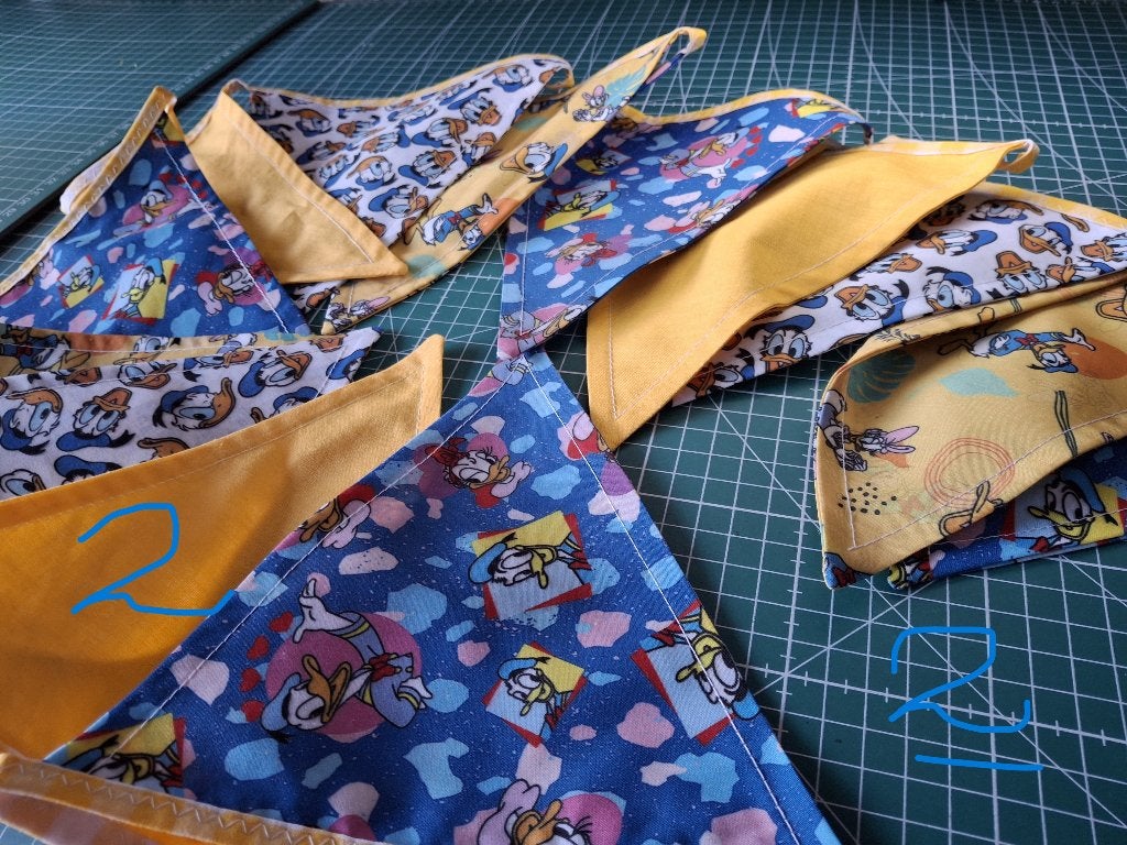 feestslinger Donald Duck, Hobby en Vrije tijd, Feestartikelen, Ophalen of Verzenden, Nieuw, Versiering