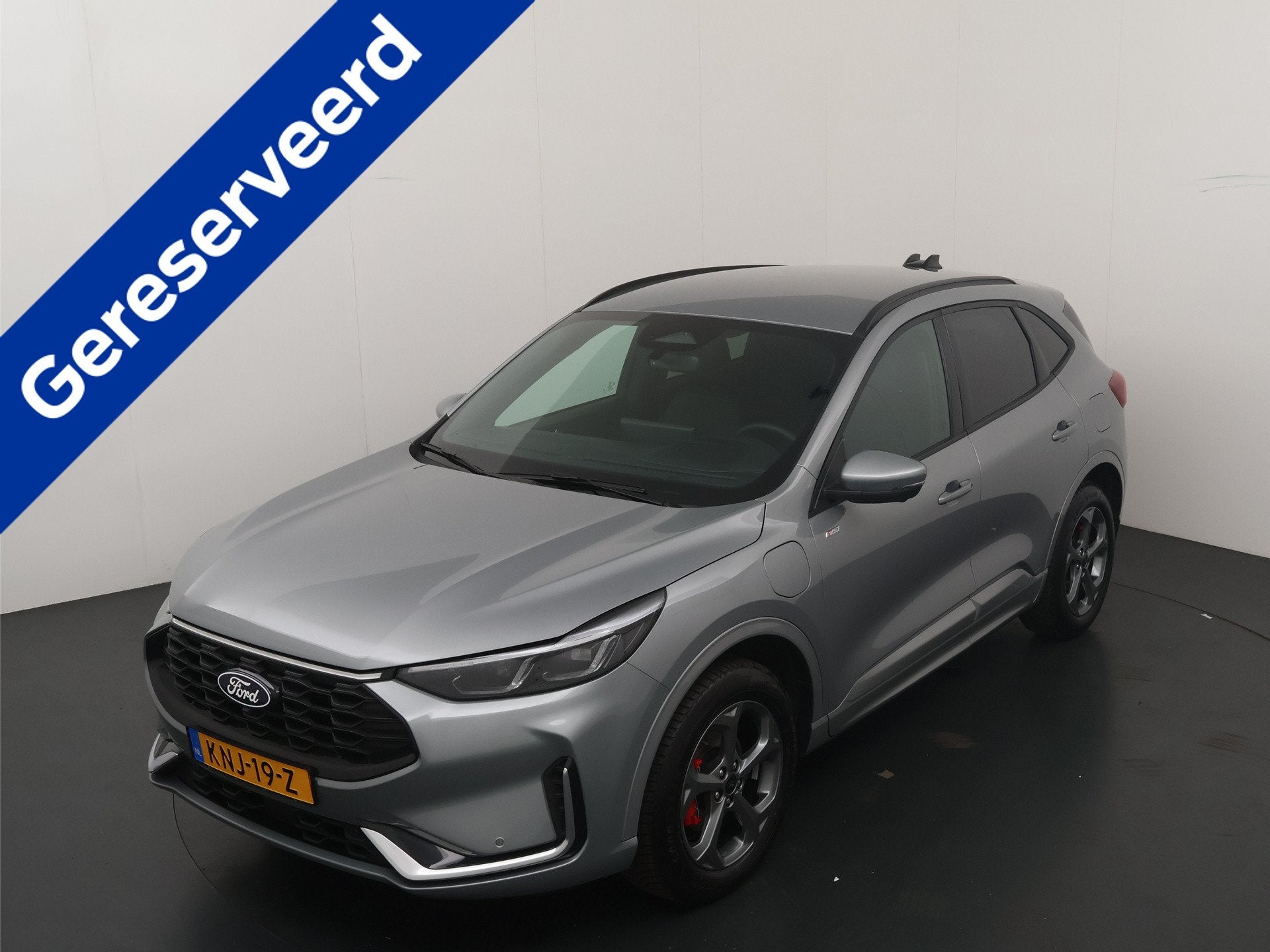Ford Kuga 2.5 PHEV 243 pk ST-Line X | Trekhaak I AGR stoelen, Dealer onderhouden, 14 kWh, Gebruikt, Zwart