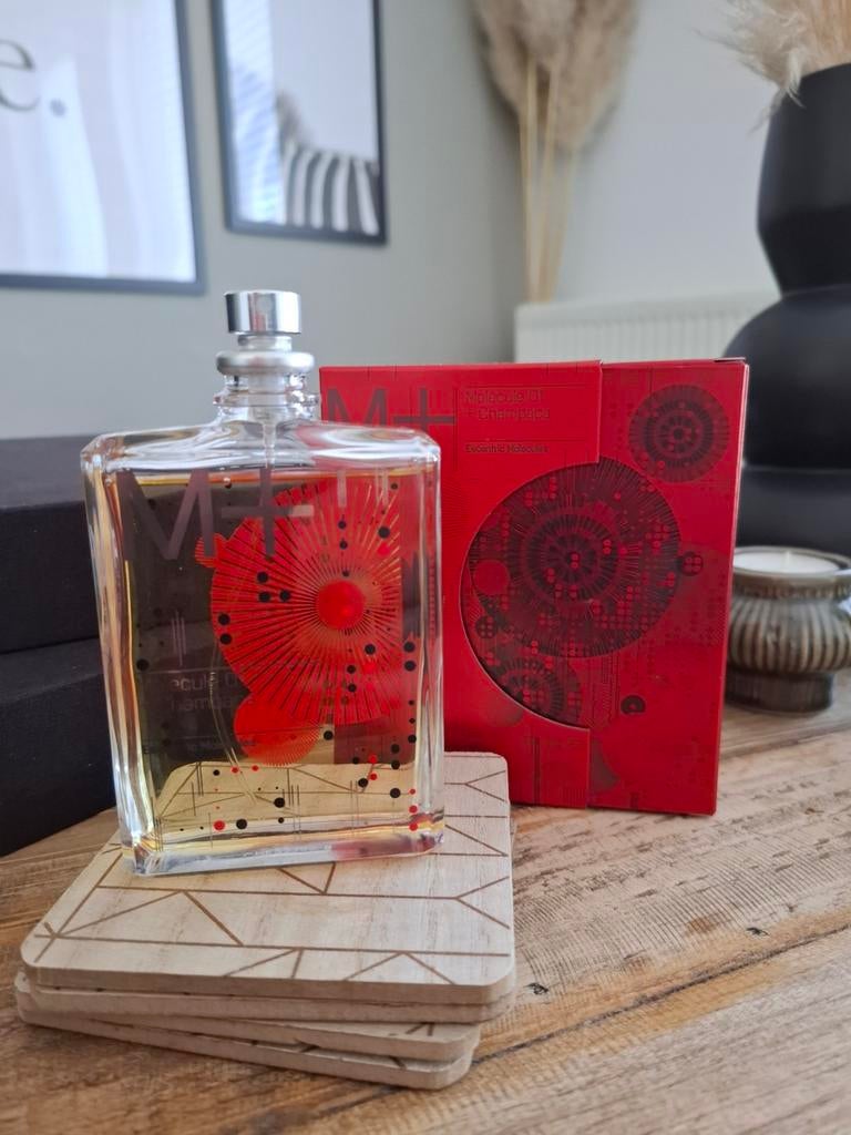 Molecule 01 + champaca Parfum 100ml - Escentric Molecules, Ophalen of Verzenden, Zo goed als nieuw