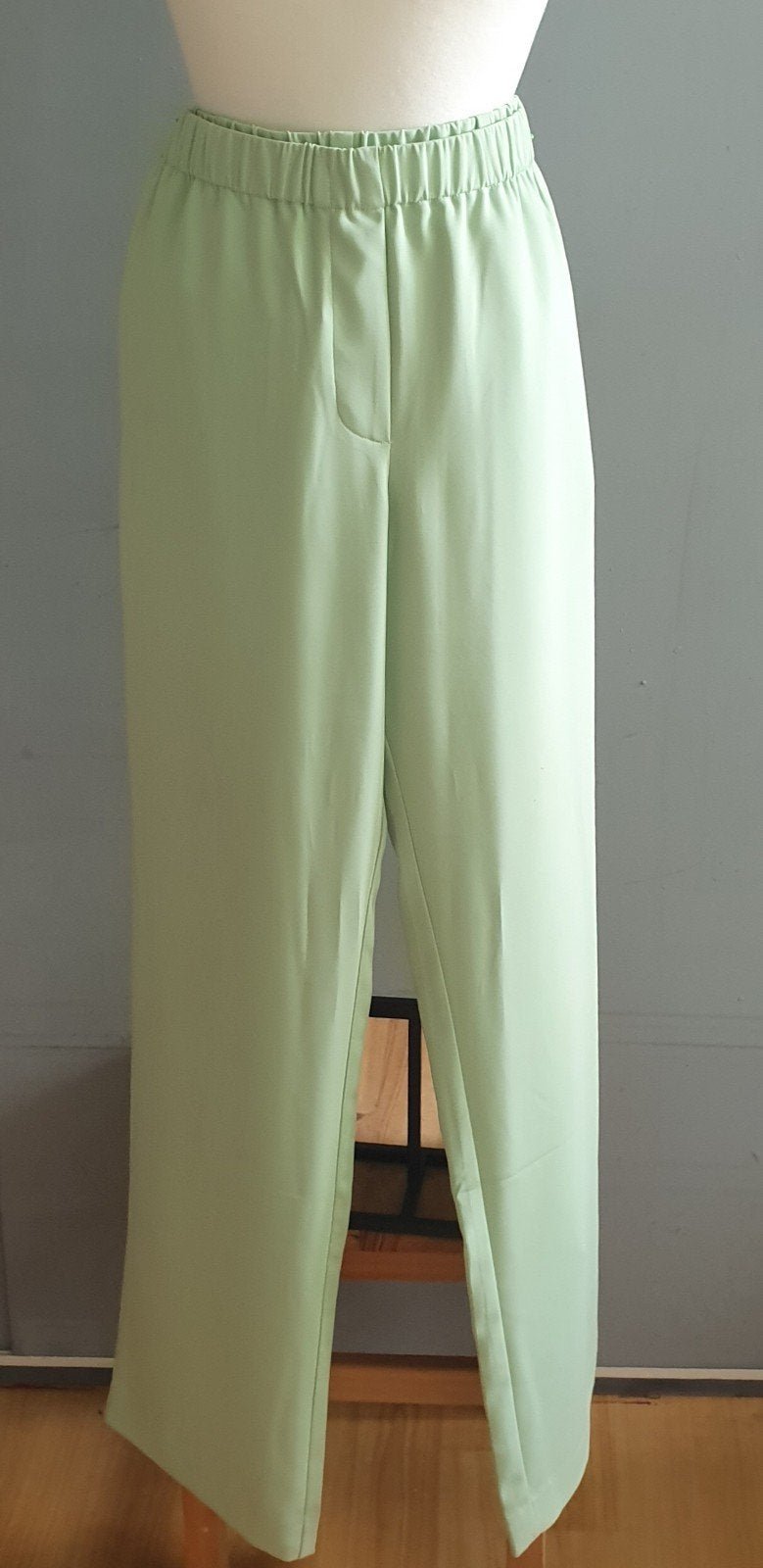 Samsoe Samsoe broek, Kleding | Dames, Broeken en Pantalons, Zo goed als nieuw, Maat 36 (S), Groen, Lang, Ophalen of Verzenden