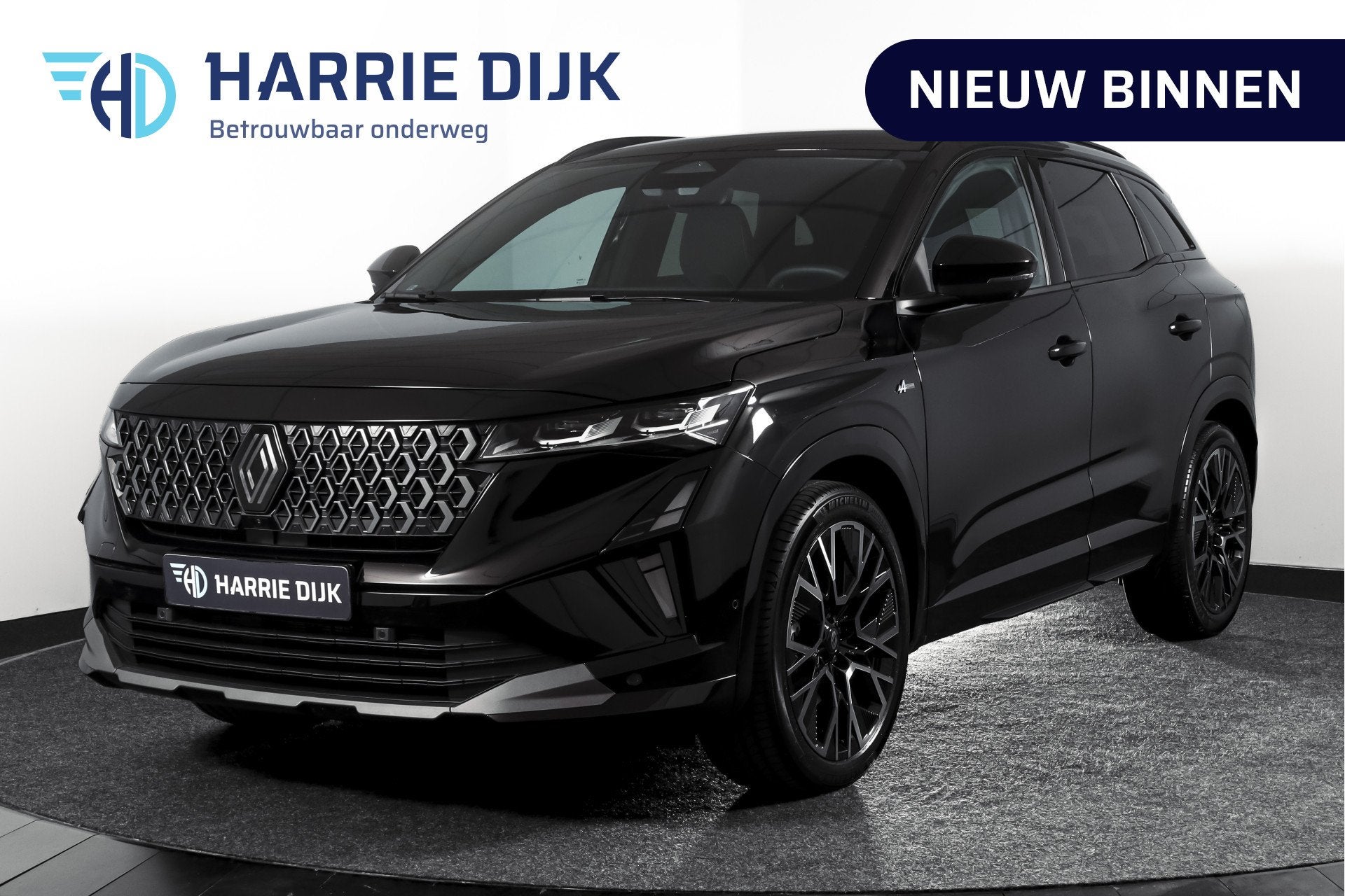Renault Austral 1.2 E-Tech full hybrid 200 esprit Alpine | 3, Auto's, 12 maanden, Gebruikt, 1199 cc, Zwart