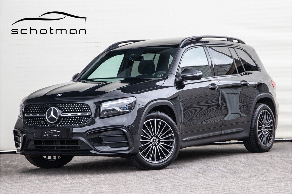 Mercedes-Benz GLB 180 AMG Premium, Panorama, Nightpakket, 7, Auto's, Mercedes-Benz, 136 pk, Gebruikt, Zwart, 4 cilinders