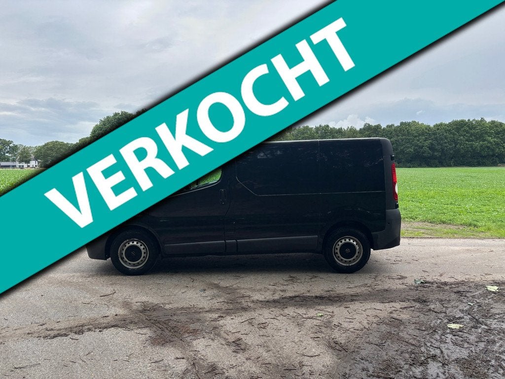 Opel Vivaro 2.5 CDTI L1H1, Auto's, Voorwielaandrijving, Gebruikt, 4 cilinders, Zwart