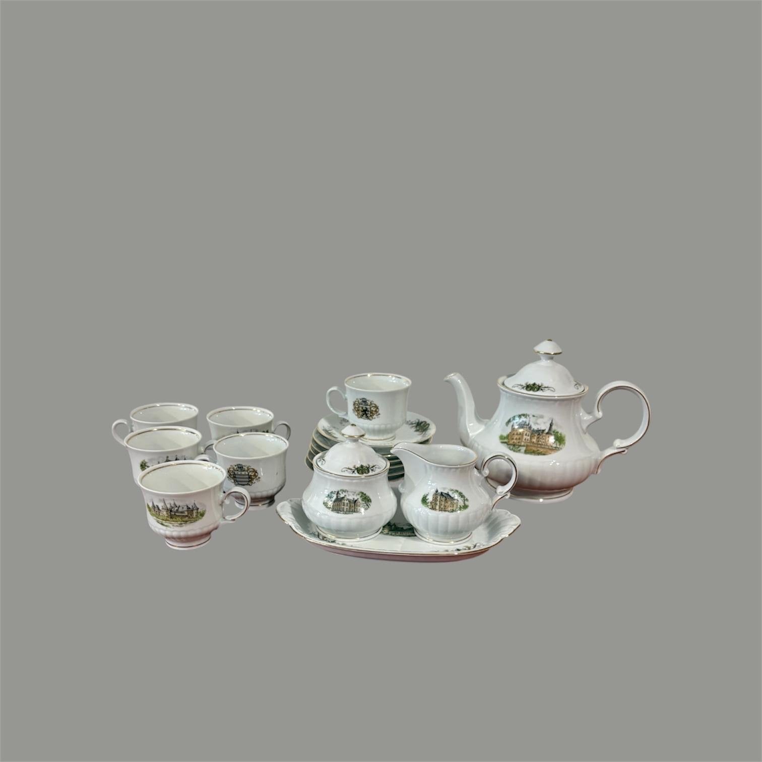 Vintage porseleinen theeservies met kasteelafbeeldingen, Antiek en Kunst, Antiek | Servies compleet, Ophalen of Verzenden