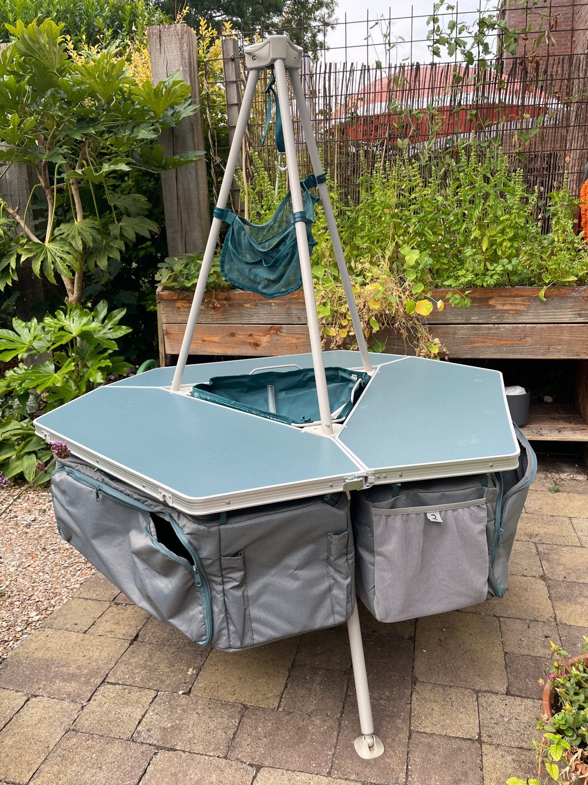 Decathlon Quechua Teepee Keuken / Campingtafel, Ophalen, Zo goed als nieuw