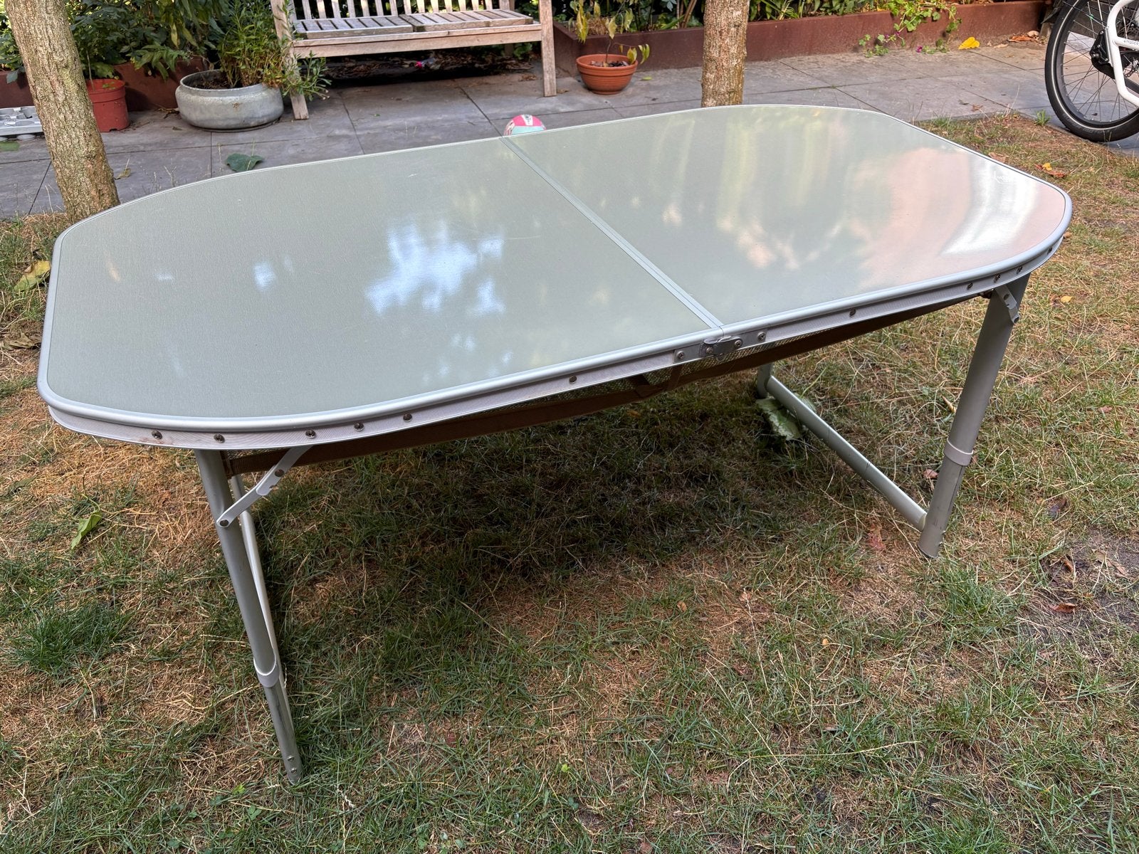Handige opvouwbare kampeertafel met opbergnet, Ophalen, Gebruikt, Campingtafel