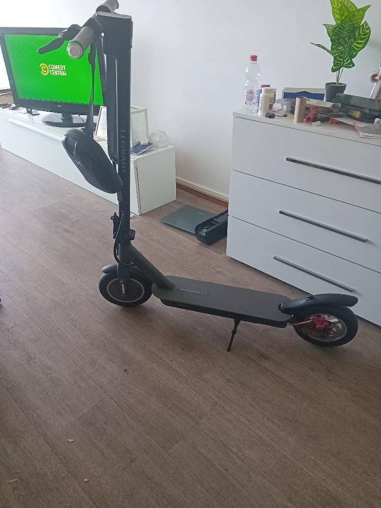 Elektrische step, Ophalen, Zo goed als nieuw, Elektrische step (E-scooter), INVANTI