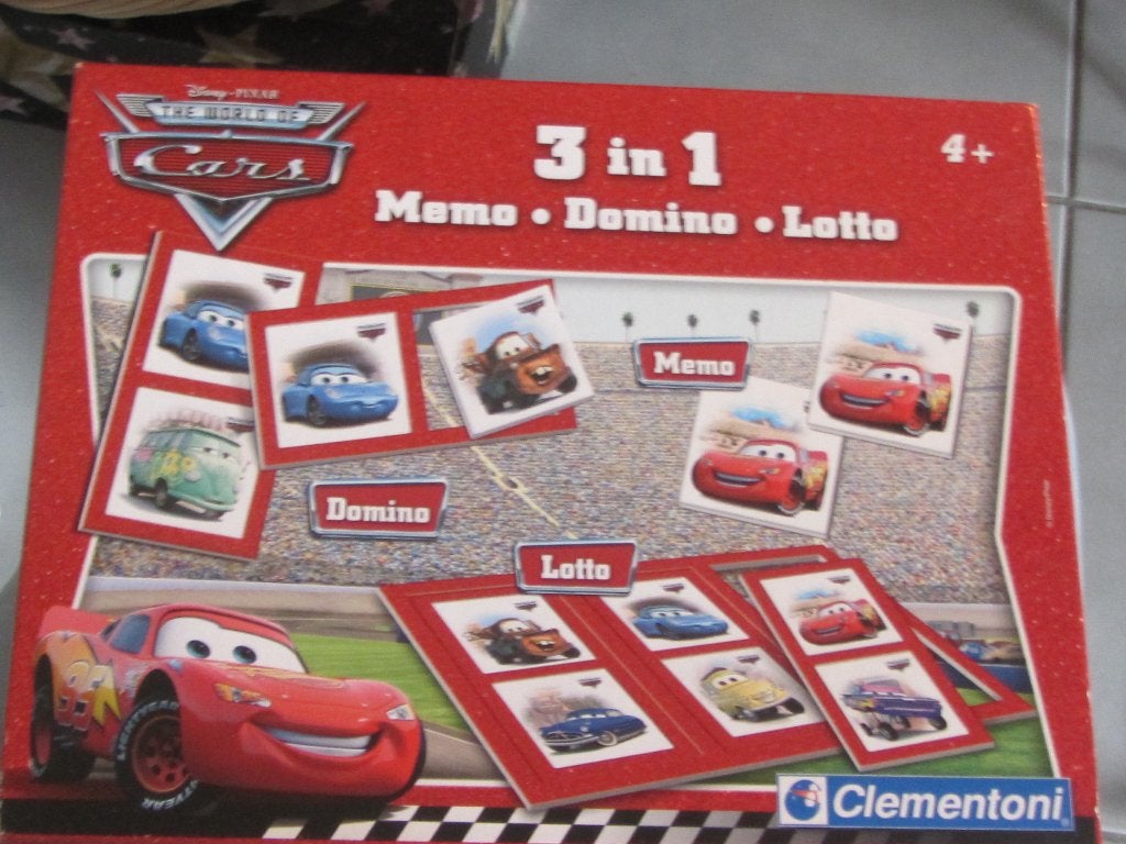 3 in 1 spel CARS memory lotto domino nieuw Clementoni, Ophalen of Verzenden, Zo goed als nieuw