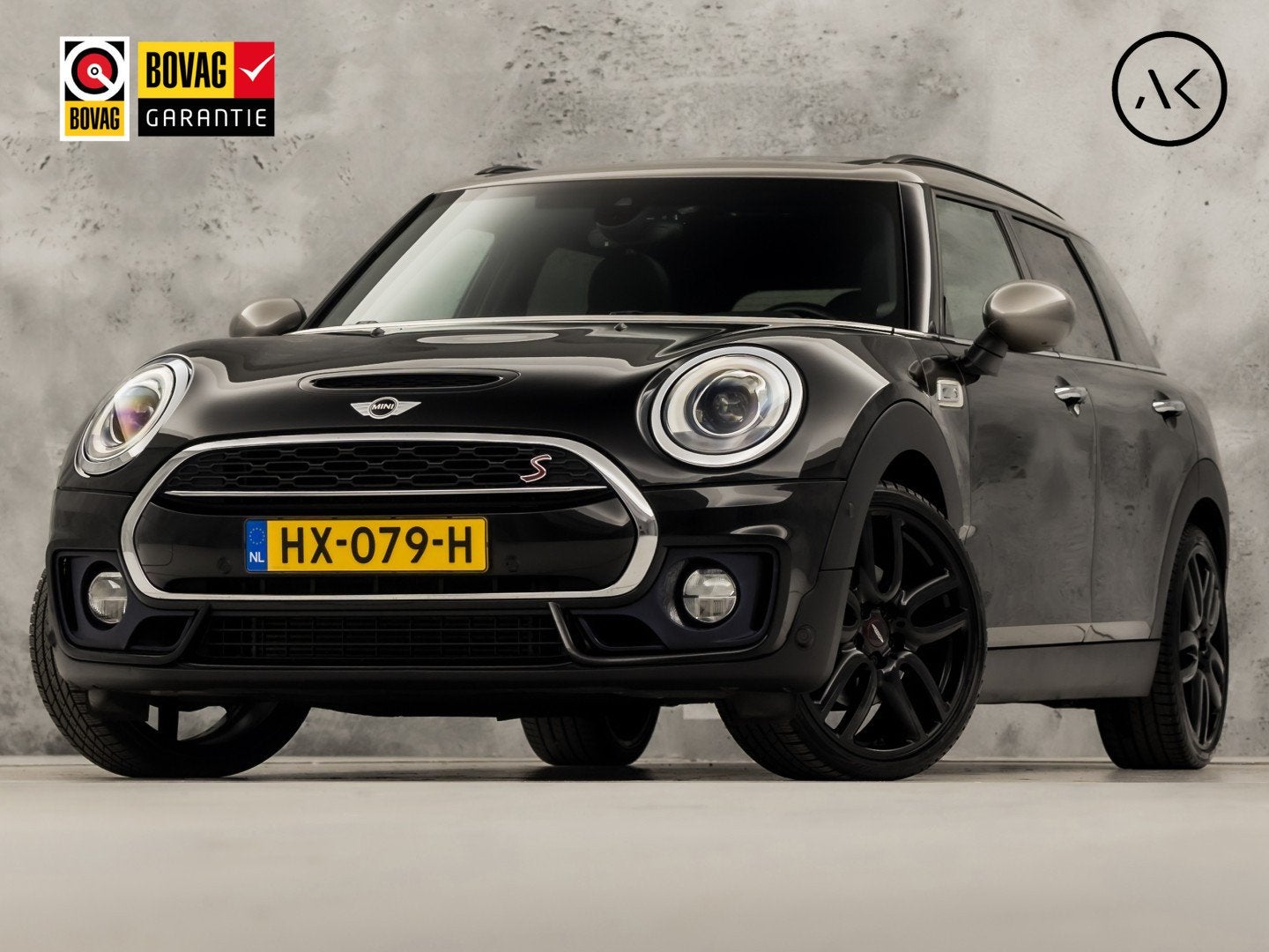 MINI Clubman 2.0 Cooper S Chili 192Pk Automaat (PANORAMADAK,, Gebruikt, Leder en Stof, Zwart, Onderhoudsboekje